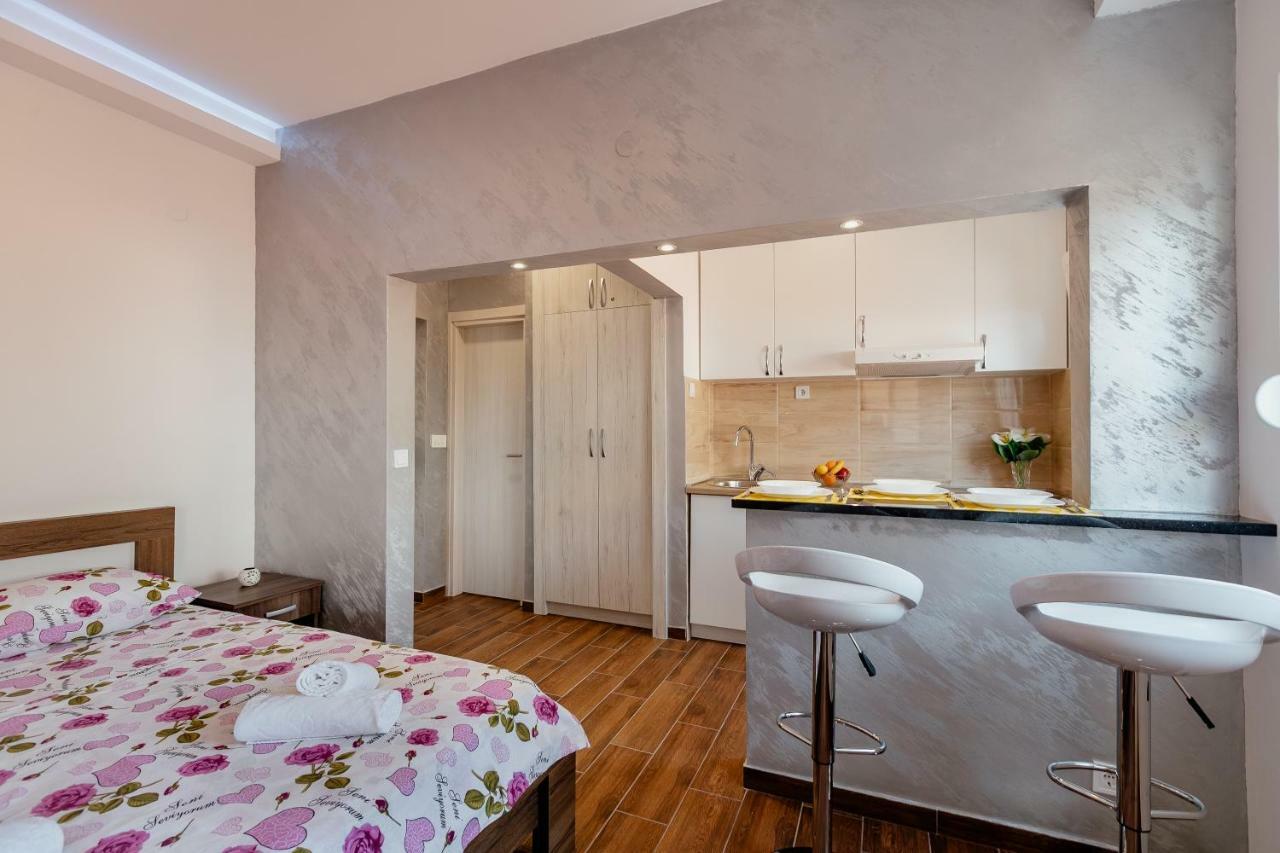 Apartman Mia Herceg Novi Exterior foto