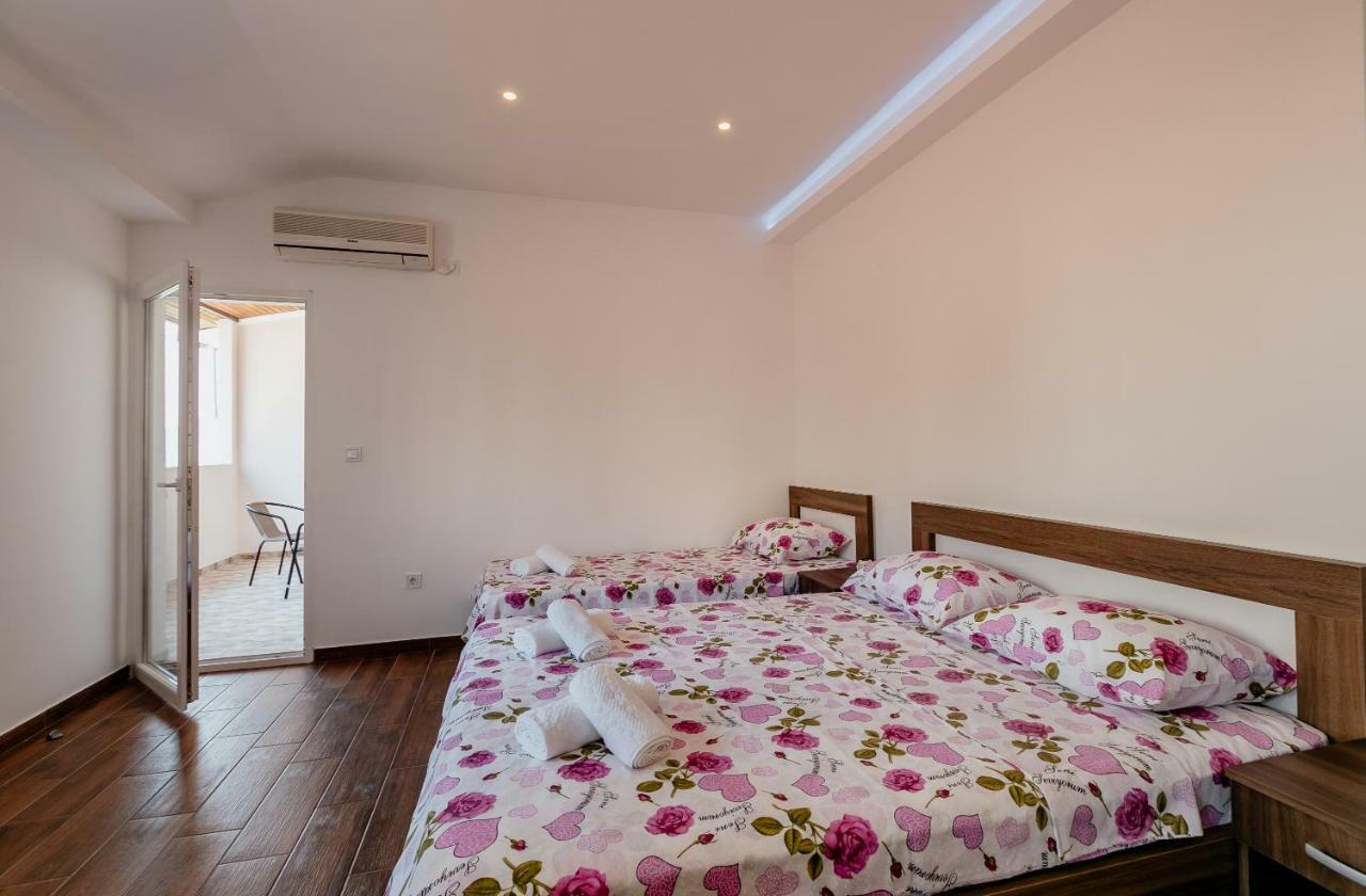 Apartman Mia Herceg Novi Exterior foto