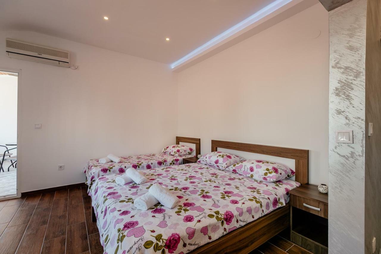 Apartman Mia Herceg Novi Exterior foto